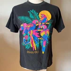 COPY - Vintage women’s Bahamas Parrots T Shirt top vibrant 80’s 90’s Medium boho